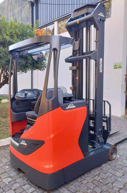 Retráctil Linde Elétrico